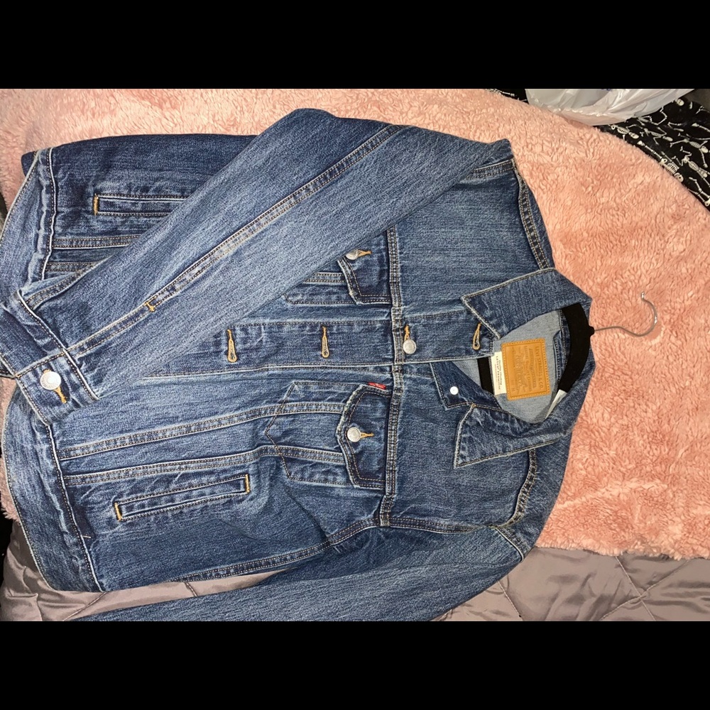 levi jean jacket